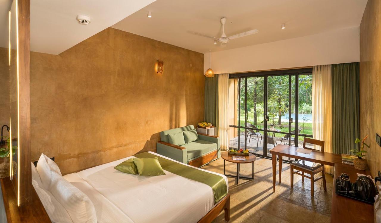 Klov Resort & Spa Ваянад Экстерьер фото